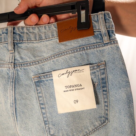 NTW CJLA - Topanga Boyfriend Jeans Light Wash - Size 9 - Carly Jean Los Angeles - Picture 3 of 4